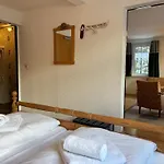 Waldhaus Wolfsbachmuehle Hotel